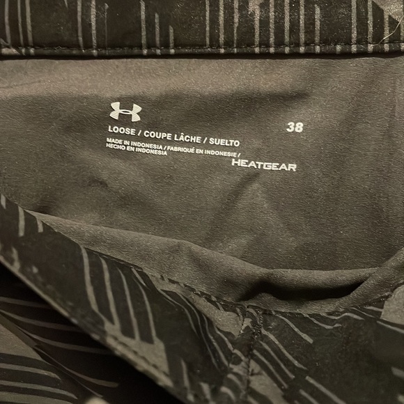 Mens swim shorts - Picture 3 of 5